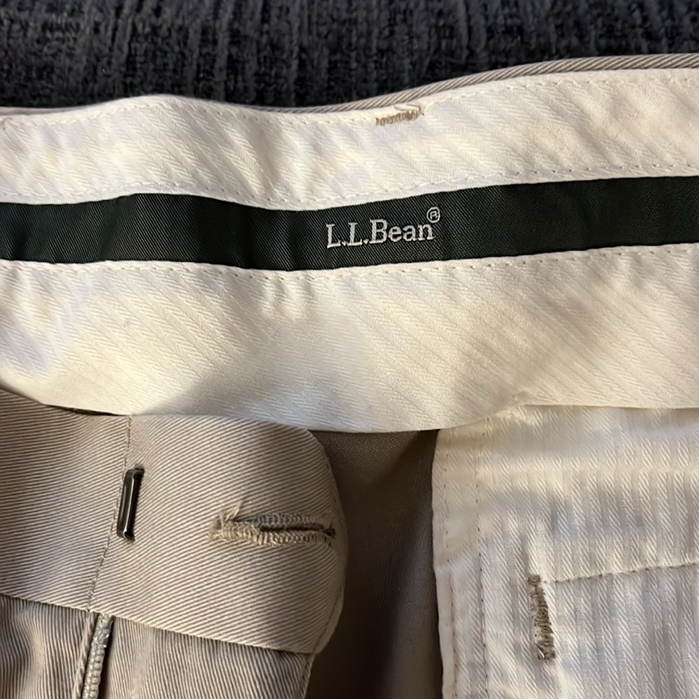 Men's LL Bean Comfort Waist Pants, 100% Cotton, Color Tan, 38x28 3/4. - Picture 6 of 10